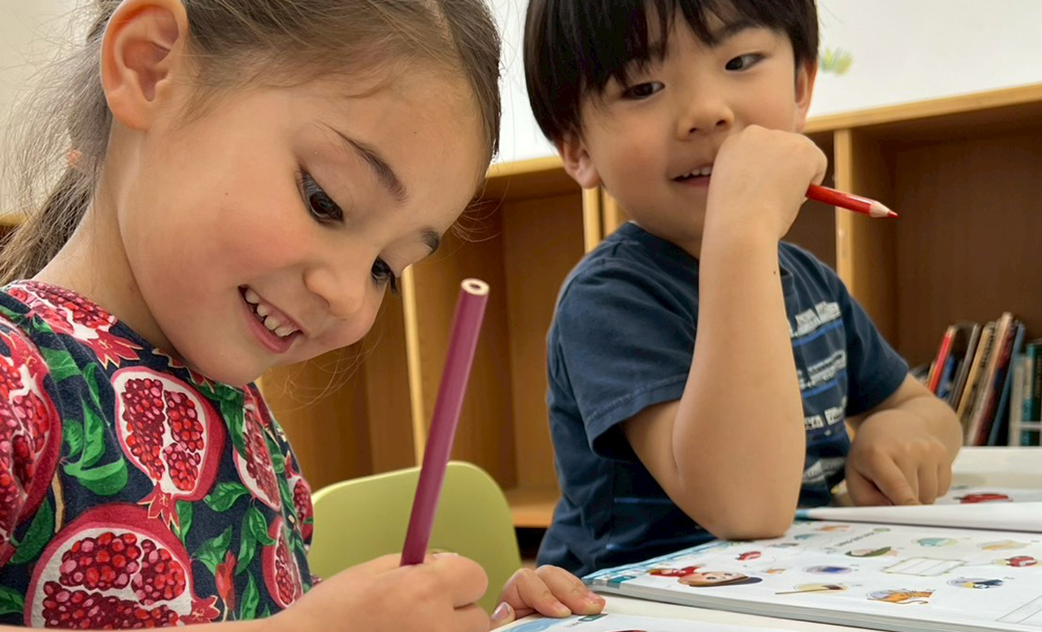 Story Timeで育む「英語耳」と「表現力」